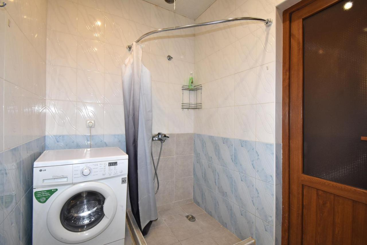 Armenak Apartment 5-Комнатная يريفان المظهر الخارجي الصورة
